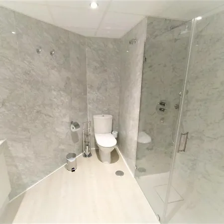 Apartment Moderno Piso De 2 Dormitorios En Playas Del Duque